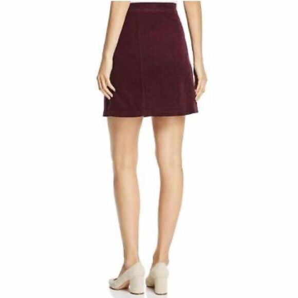 Nordstrom NWOT Three Dot burgundy a-line corduroy mini skit gold buttons - small - Picture 2 of 9